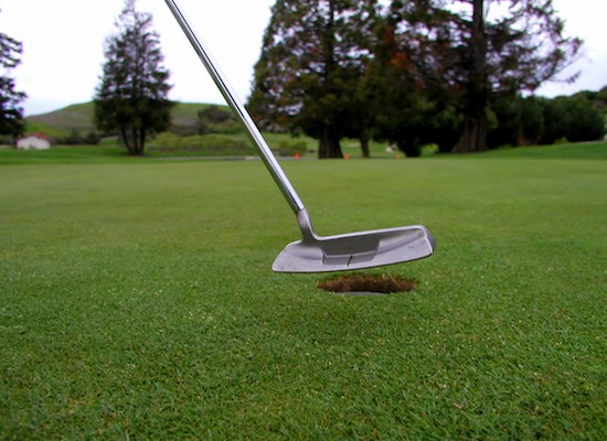 Monmouth golfer rewarded for hole in one