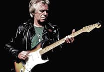 Rock legend Dave Edmunds in critical condition