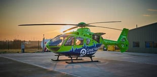 Golfers raise £900 for air ambulance