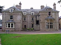 Council urges Trustees on lease