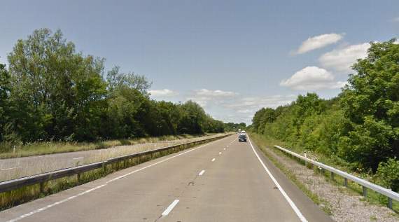 A40 shut in both directions between Abergavenny and Raglan