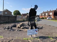 Silent soldiers stand to mark war centenary