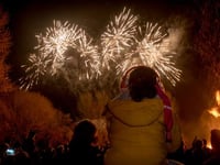 Monmouth bonfire night: fireworks and fun