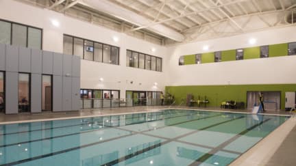 Leisure centre now complete as new pool opens for business ...