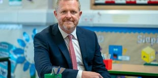 Education minister praises students for exam achievements
