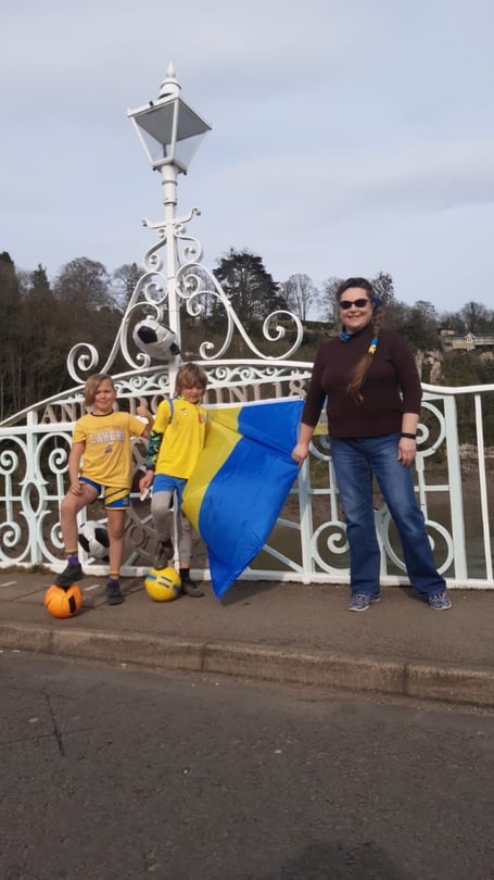 Hartley with a friend and the Ukrainian lady who wanted to say thank you to him