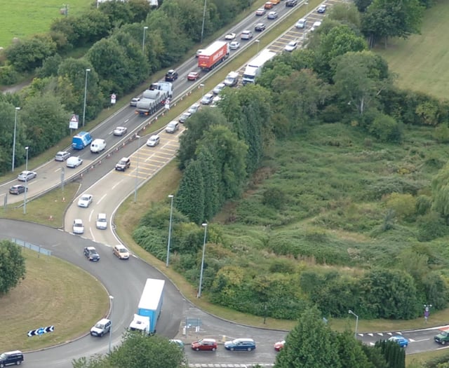 Dixton roundabout closure postponed