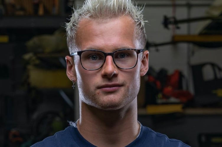 Headshot of oarsman Robbie Prosser