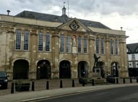 Councillors recommend refusal for two storey extension
