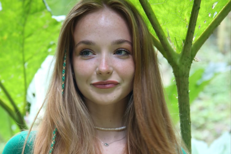 Headshot of Lydia Evans from Monmouth who is a finalist in the Miss Wales 2023 contest