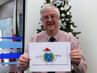 First Minister announces winning Christmas card design