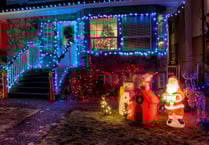 Over the top decorations may scupper Christmas house sale