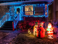 Over the top decorations may scupper Christmas house sale