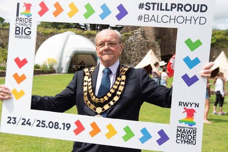 Cllr Dave Evans, former mayor of Caldicot, has died aged 80