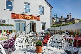Estero coffee shop, Monmouth external view