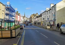 Outdoor dining 3,500% fee rise may be binned