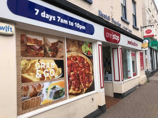 Monmouth pizza shopfront graphic slammed by councillors
