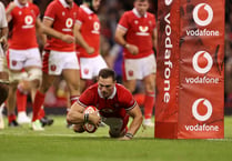 Wales hit back to beat England 20-9 in Cardiff