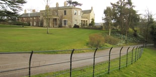 Grand houses Cotswolds