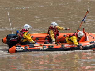 Lucky save for upturned Kayaker in Channel