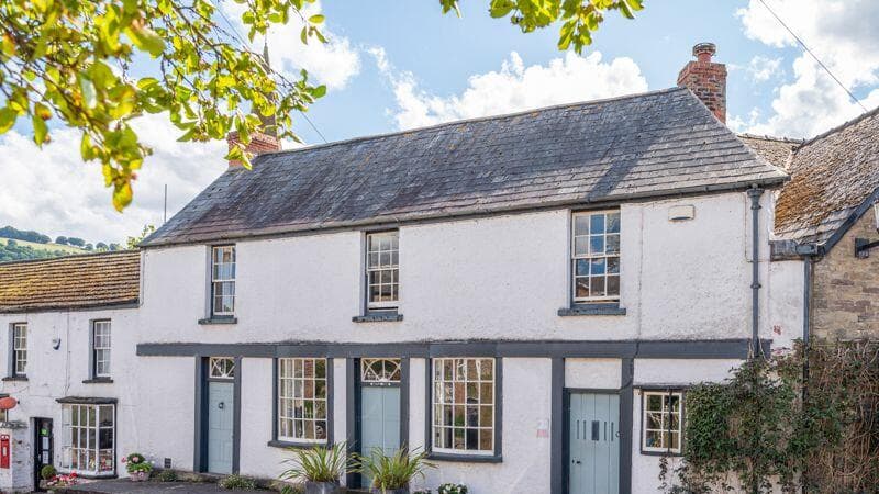 1700s former village shop for sale was once used as a crime thriller film set