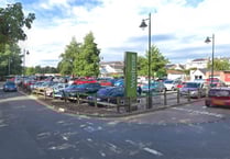 Supermarket seeks permission to trim trees