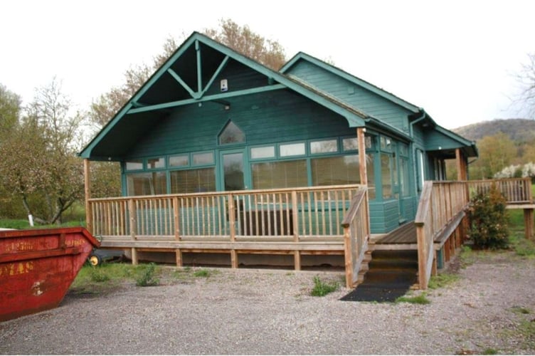 Lodge house