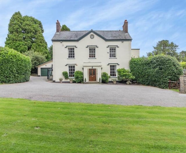 Look inside this "magnificent" million pound Jacobean home for sale
