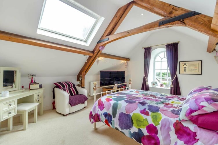st arvans court