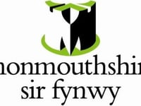 Chair of committee which monitors councillors' conduct quits