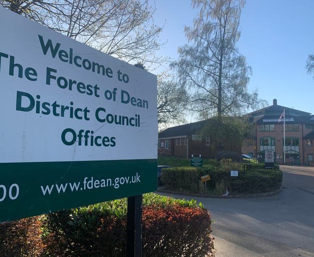 Forest Council bosses awarded pay rises of around £17,000 a year