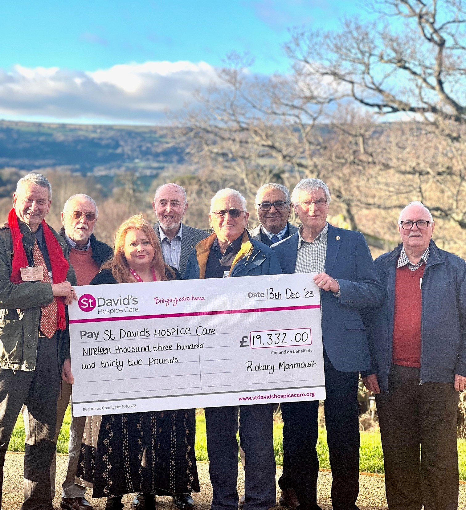 Monmouth Raft Race donates more than £14,000 to hospice charity