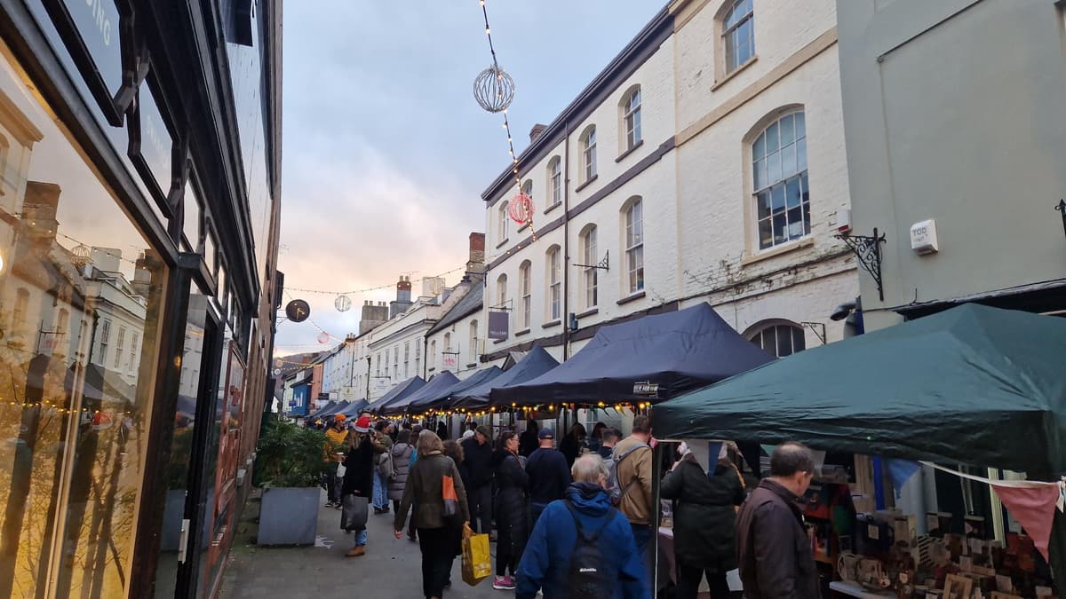 Monmouthshire town's merry and bright Christmas Market