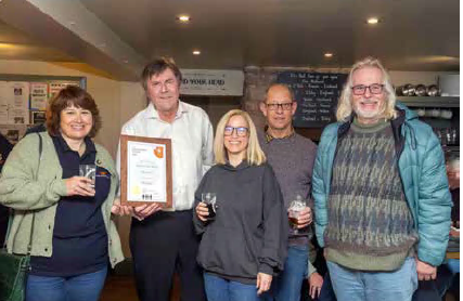 Save Our Sun Committee Chair Michelle Hayes and CAMRA regional diretor Peter Bridle (left) with committee members Eleanor Windsor, Stuart Archer and Neil Bedford.