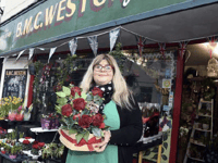 Wyedean florist marks 35th anniversary of family shop