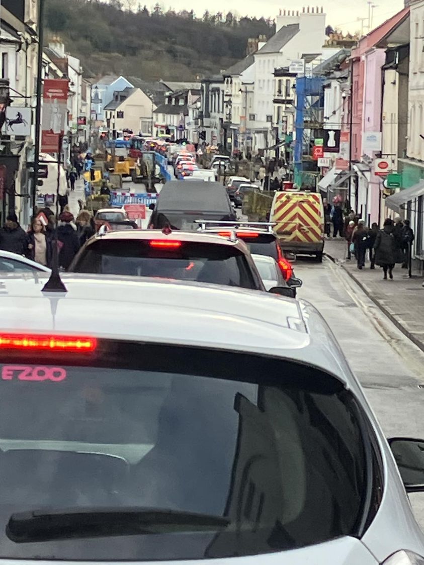 ‘Support town in crisis’