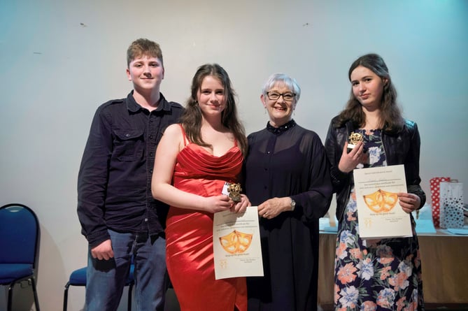Patron Liz Gardiner with Matilda Sharman who was given ‘Aspiring Actor award for potential’ went to Matilda Sharman and Most Improved Award, sponsored by Wye Valley Alpacas, was given to Niamh Hunter.jpg