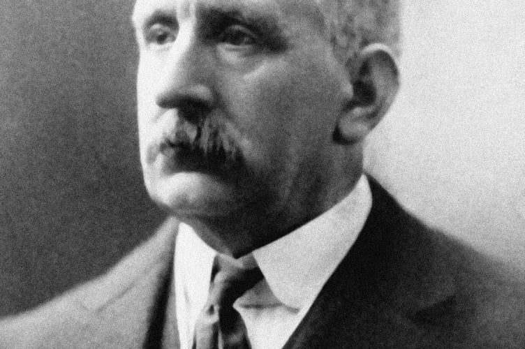 Henry Edmunds