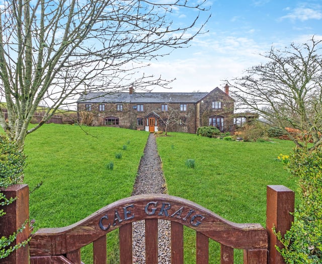 "Charming" cottage for sale has panoramic countryside views 
