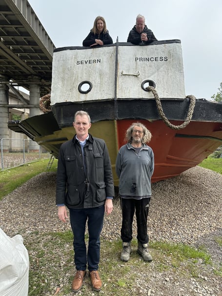 David Davies MP with John Kent, Tim Ryan and Dr Sue Kingdom at the Severn Princess in Chepstow.

 