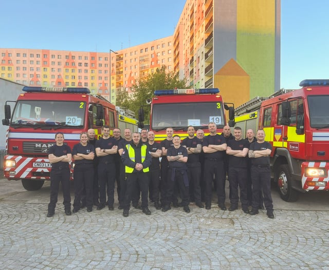 Firefighters join second convoy to Ukraine