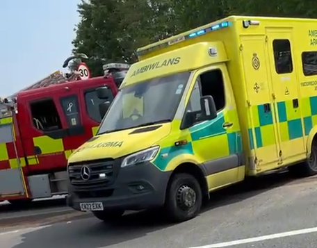  Hero vets race to scene of Wye Valley crash
