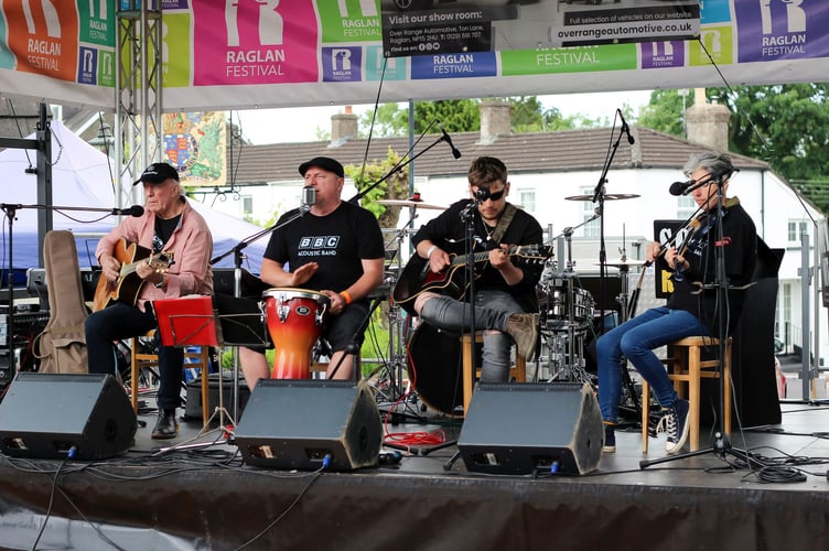 BBC Acoustic Band Raglan festival