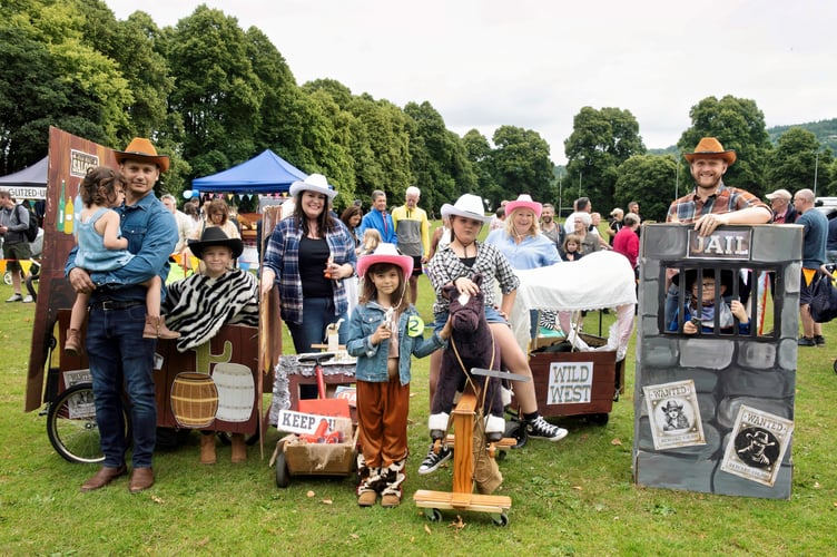 It's them again winning the Vehicle's category with 'Wild West'