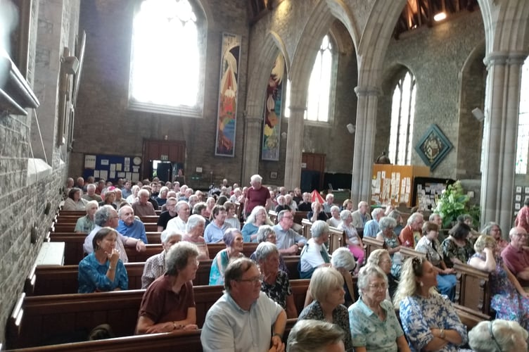 The hustings crowd
