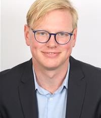 MCC to take a look at senior staff wages