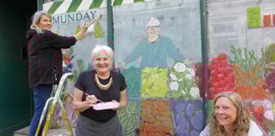 Artists bring life back to empty shops