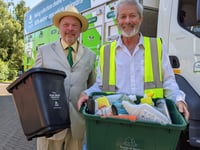 Plug-in recycling trucks drive into the Forest