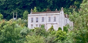 Showman loses bid for bungalow beside listed former hotel