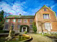 Gallery plan to house major artworks at historic manor 
